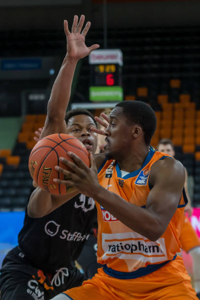 而艰辛的旅 而艰辛的旅